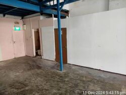 Civic Terrace Warehouse (D14), Factory #623034071